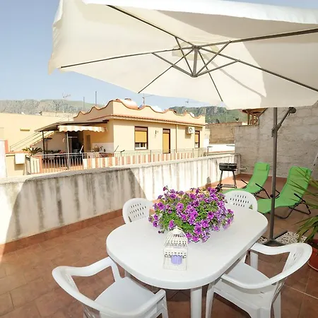 Case Vacanze Terra Sinus Holiday home Terrasini